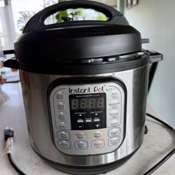 Instant Pot IP-dUO60 6qt 7-in1