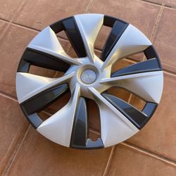 Tesla Model Y Gemini Wheel Covers