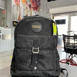 GUCCI PACK BLACK