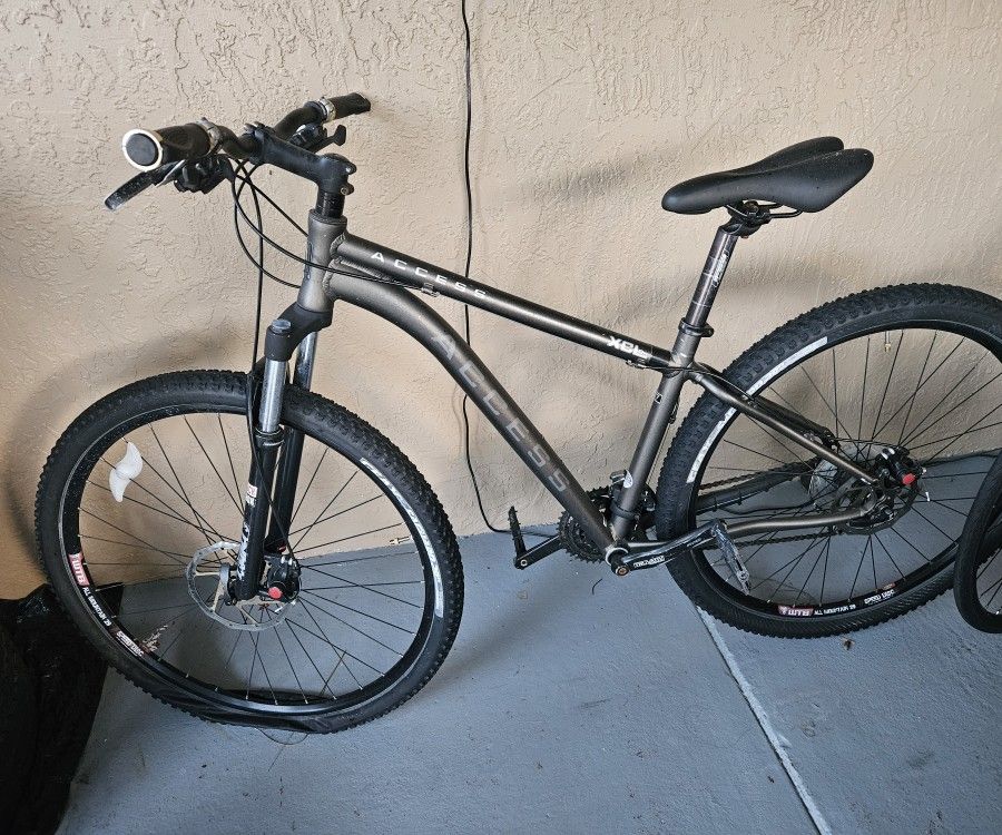 29in Mountain Bike