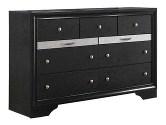 Regata Black Dresser