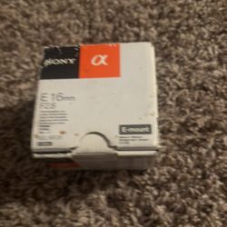 Sony E 16mm f/2.8 Lens (SEL16F28) — NEW Open Box