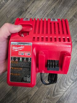 New Milwaukee M18/M12 charger