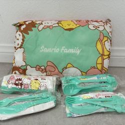 Hello Kitty (Sanrio Family) Pillow 