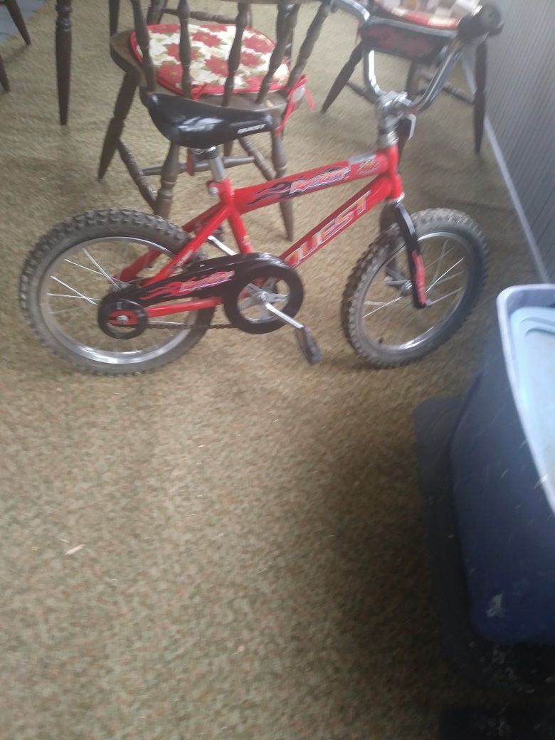 Kids bike with training wheels