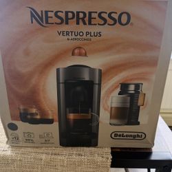 Nespresso Vertuo Plus & Aeroccino3 coffee machine