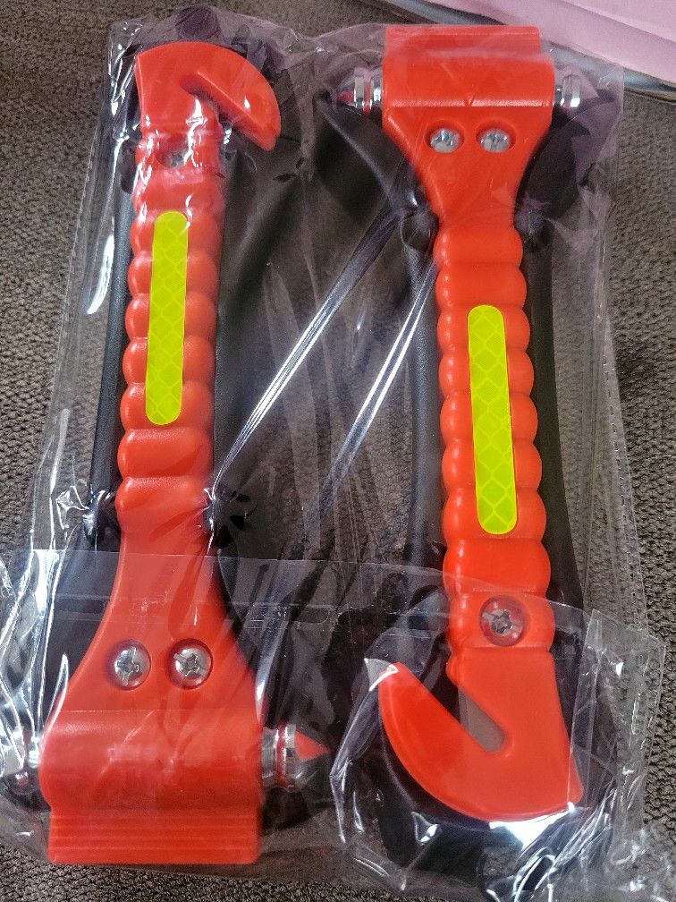 Emergency Seat Belt Cutter and Window Hammer Tool, Car Accessories, 2 Pack, SW-835