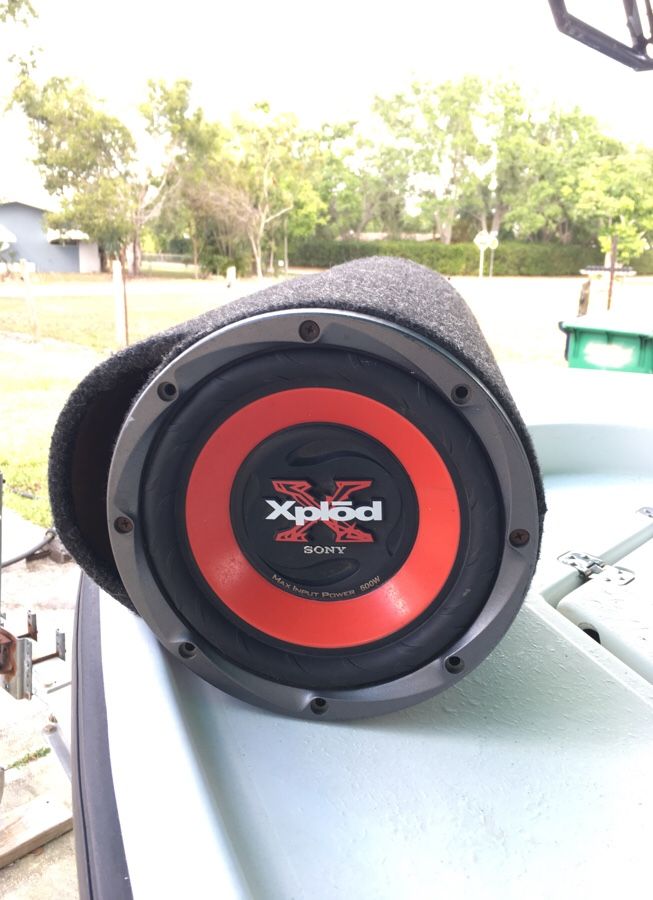 Sony xplod sub woofer speaker 500 w best offer.