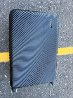 50 OBO American Tourister large hard case black suitcase