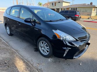 2012 Toyota Prius v Three (wagon)