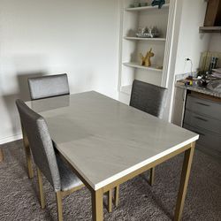 Dining Table, Free Chairs 