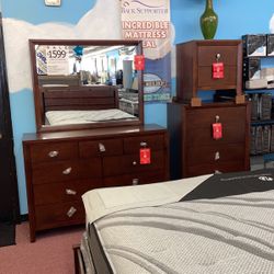 💥HUGE Blowout Furniture Sale!💥 Brand New 5PC Queen Size Bedroom Set! $50 Down Takes It Home Today!