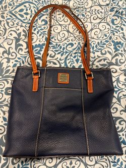 Dooney & Bourke purse