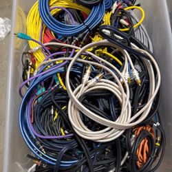 🔥🔥 ABSOLUTELY MASSIVE CABLE LOT – 500+ CABLES – $195 FOR EVERYTHING 🔥🔥