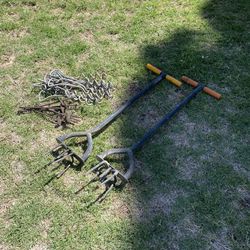 Yard Tools And Tiedowns