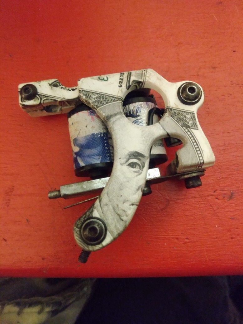Tattoo Gun , Benjamin Franklin Logo.