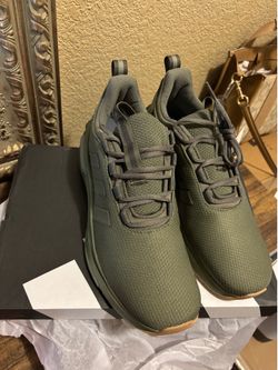 Adidas size 8 women 7 men