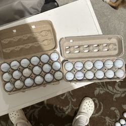 Titleist Pro V1 Golf Balls – Near Mint (30 Pack)