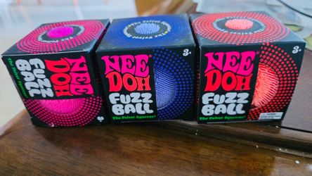 NEEDOH fuzz balls