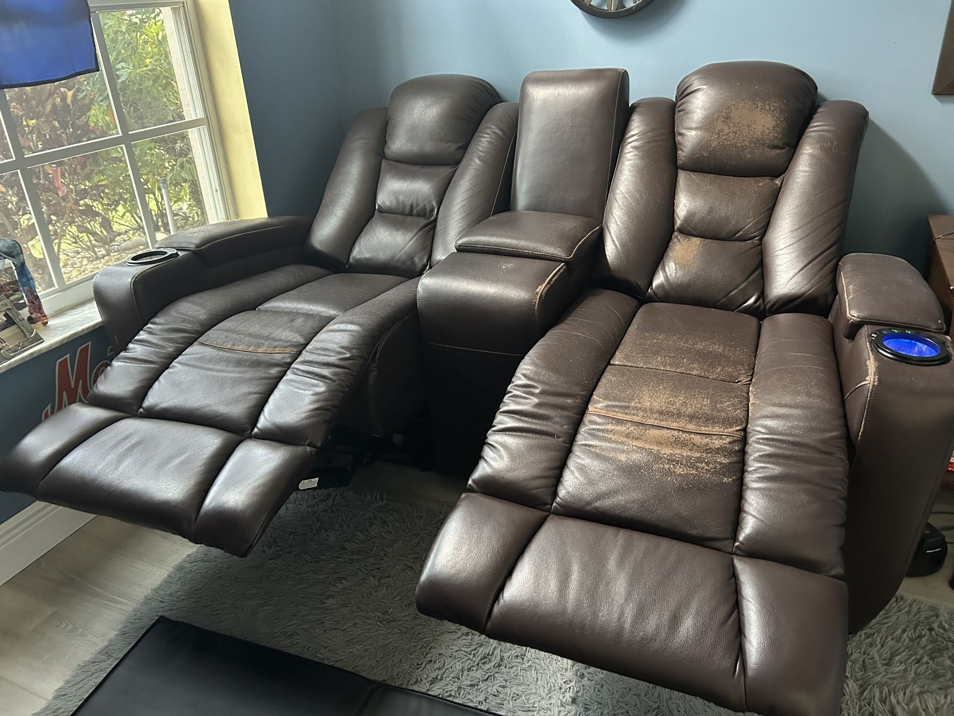 Free Free Free recliner theater Seats!