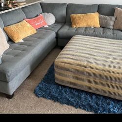 Sectional Ottoman Rug And Pillows 