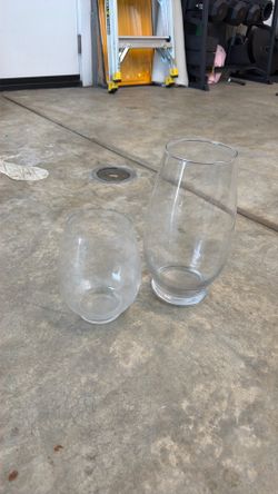 Pair of vases