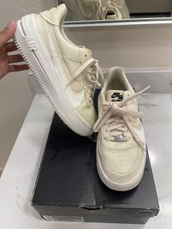 Nike Air Force 1 (Fossile Women’s)