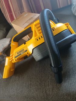 Dewalt 20v max 1/2 gallon portable vacuum Only tool