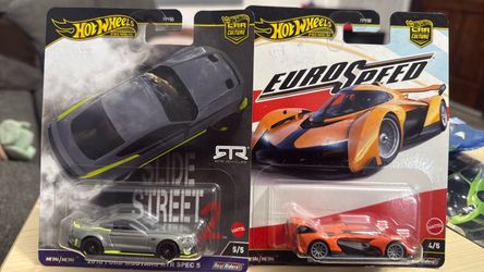 Hot Wheels Premium Car Culture Die-Cast