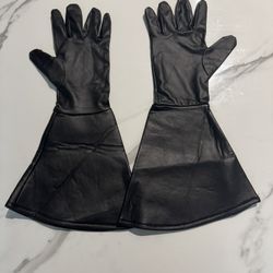 Incredibles Halloween Gloves