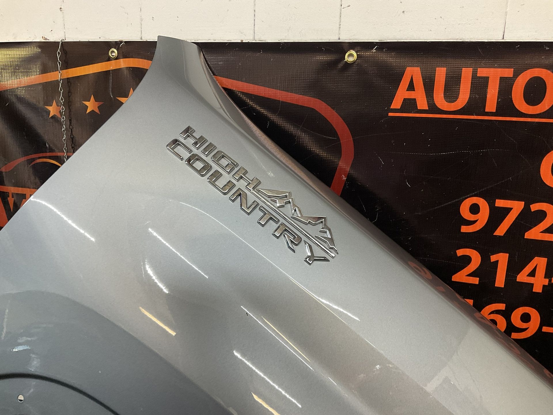 CHEVY SILVERADO 2500/3500 RH FENDER 2020-2025 OEM