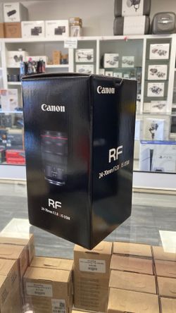 Canon RF 24-70mm F2.8