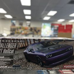 Kyosho Dodge Challenger SRT Hellcat 1/10 4WD RC Car.