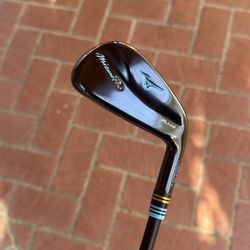 Mizuno Fli-Hi 4 Iron With Axiom Shaft