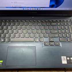 LENOVO LEGION 5 GAMING LAPTOP