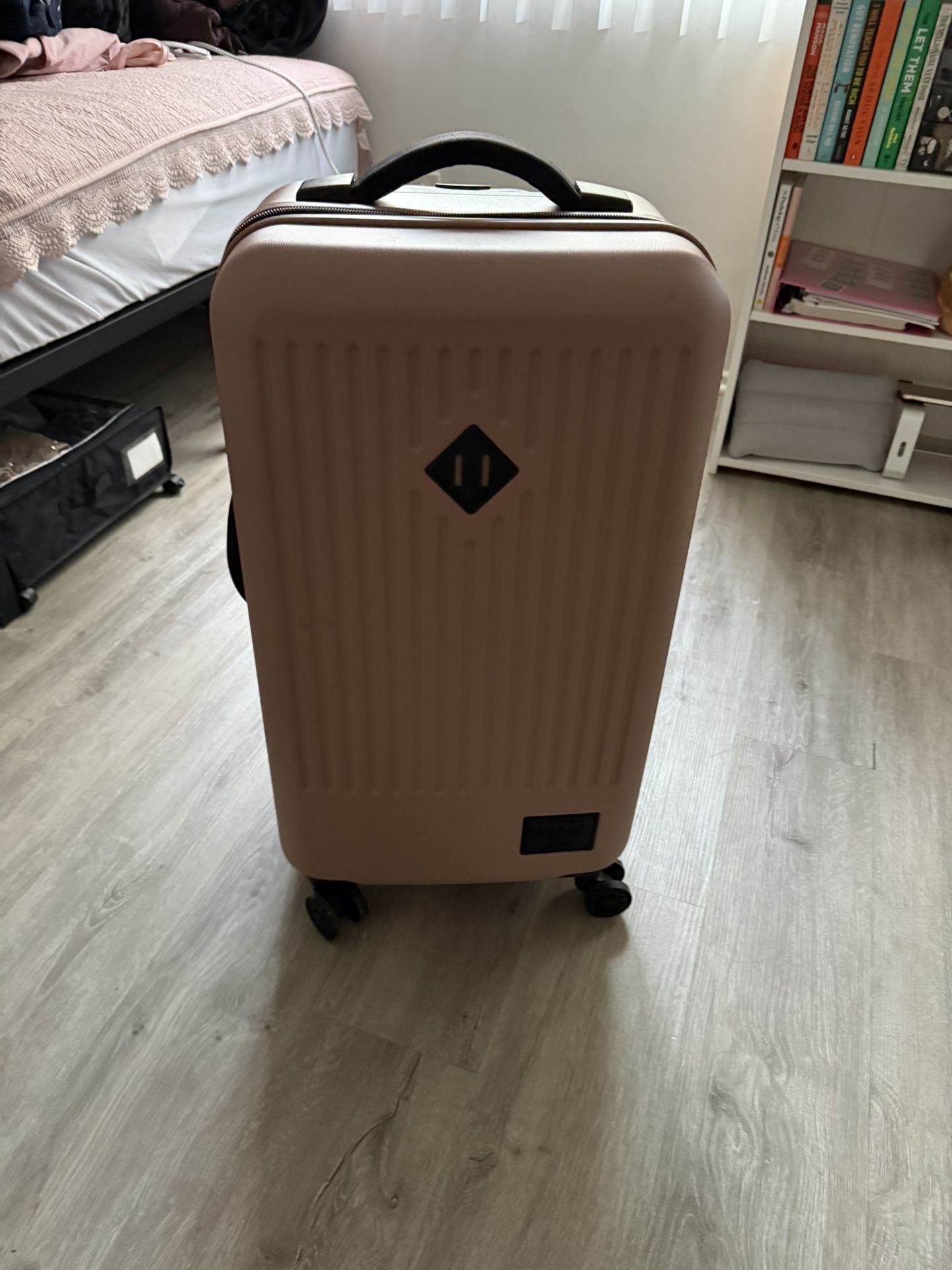 Hershel Suitcase