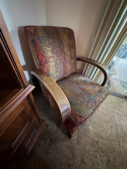 Vintage arm chair