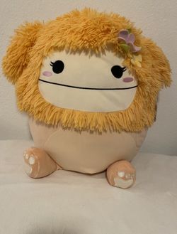 SQUISHMALLOW - Shasta 16 Inch