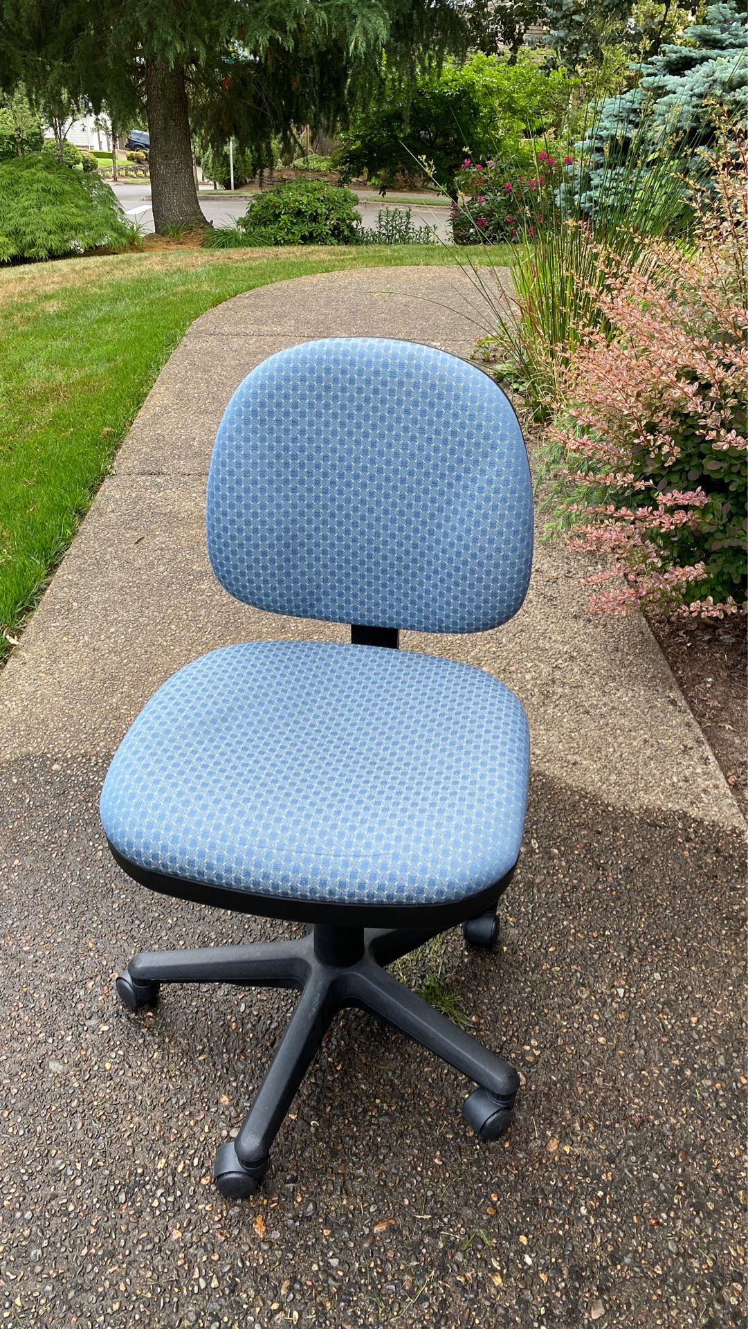 Blue rolling office chair