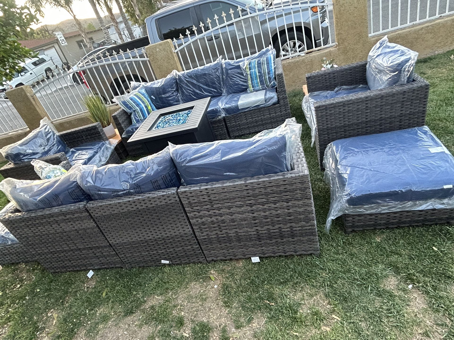 Patio Set Outdoor New In The Box