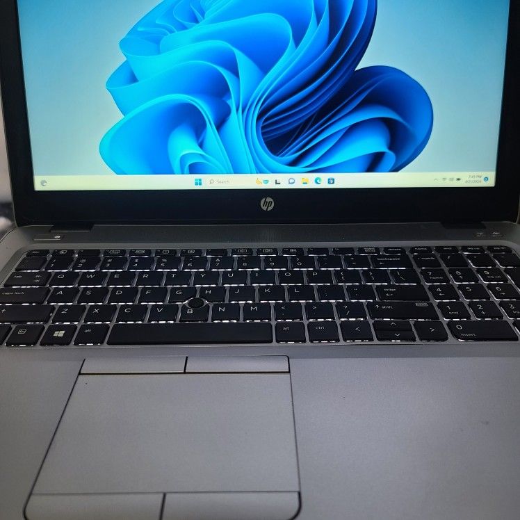 HP Elitebook 850 Windows 11 Pro Laptop 