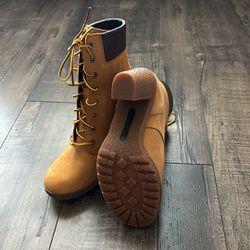Timberlands Women’s Boots 