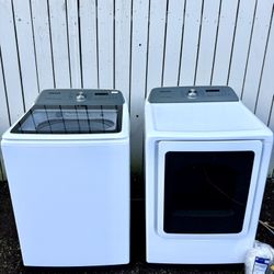 XL White Top Load Samsung Washer & Dryer Steam ( Electric ) Great Condition ! 