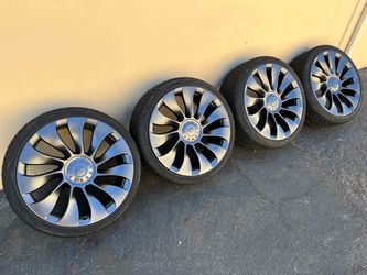 21’ Inch Tesla Model Y Wheels Charcoal Gray With Vredestein Tires 5x114 Bolt