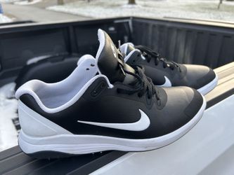 Nike golf Shoes Like new 