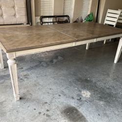 Ashley Signature Table With Chairs 