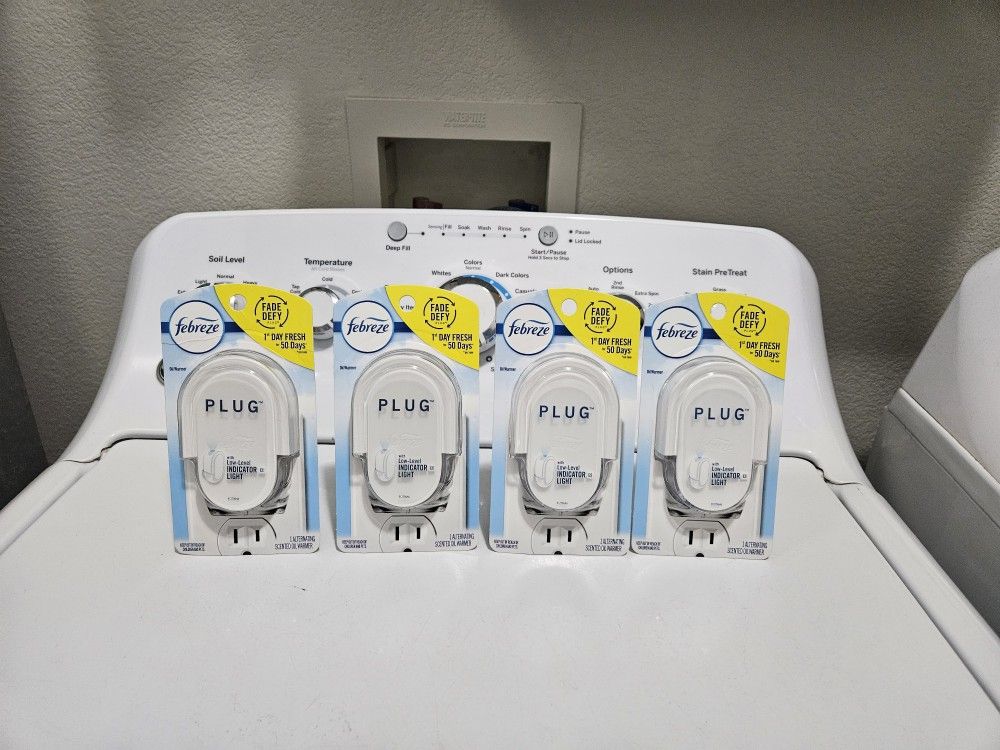 Febreze Plug Bundle