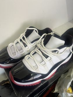 Air Jordan 11 Low ‘Concord Bred’
