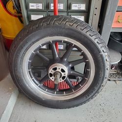 HD Wagon Wheel w/ Tire