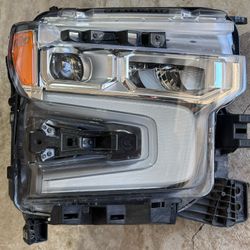 2022-2024 Chevrolet Silverado 1500 Front Right LED headlight 